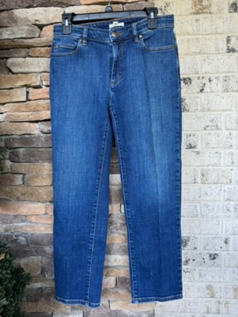 Eileen Fisher Women's Straight Leg Jeans Size 6P Medium Wash Denim
